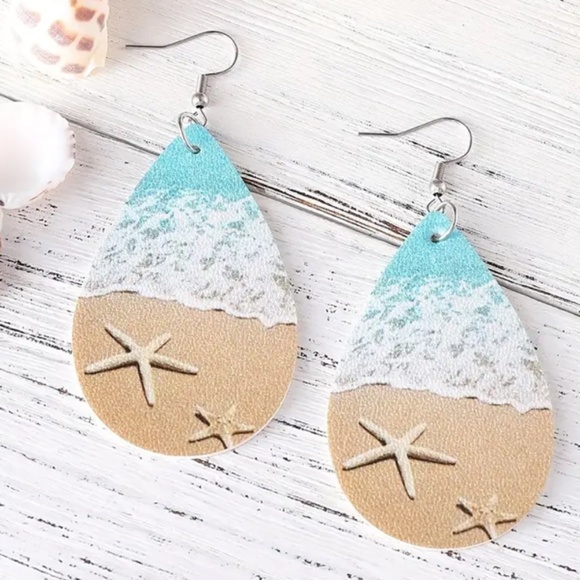 NEW FAUX LEATHER BEACH OCEAN SAND SEASHELLS DANGLE DROP LIGHTWEIGHT EARRINGS - Picture 4 of 6
